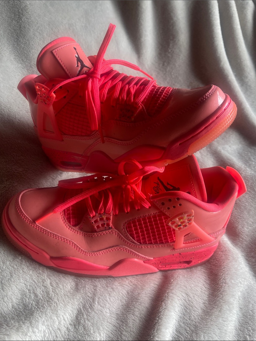 Jordan Kids' Retro 4 Sneakers in Bright Pink